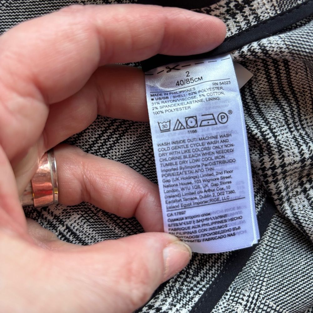 Banana Republic Gray Plaid Mini Skirt – Size 2 - Picture 10 of 10